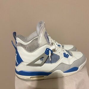 listing-status-banner